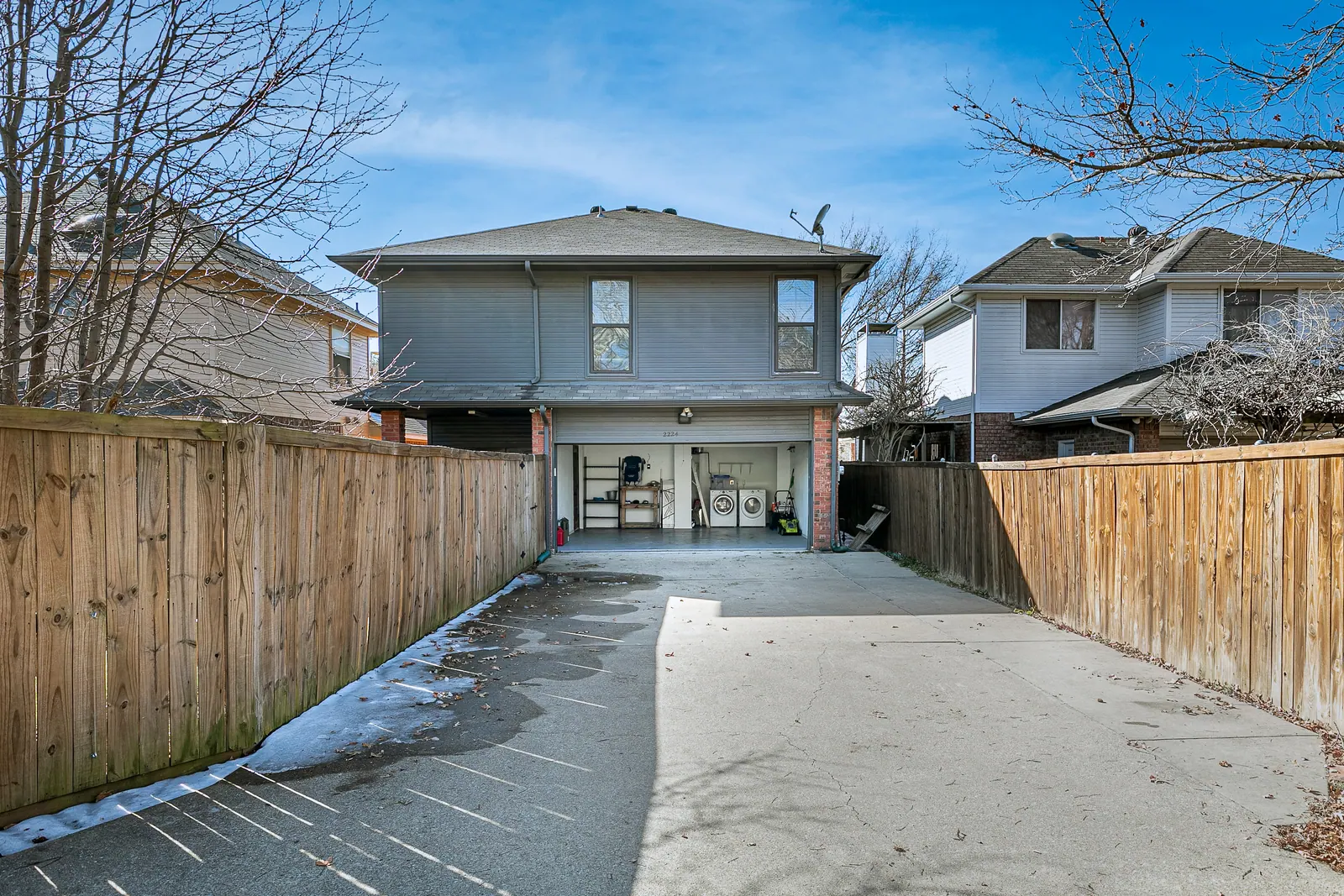 17×17 Garage